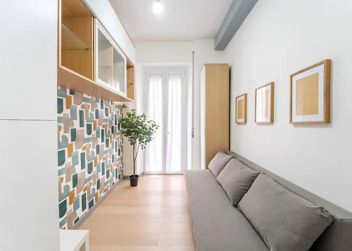 Apartment Silver Dream Cornelia, Elegant With Car Park