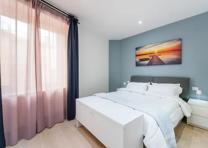 Apartment Silver Dream Cornelia, Elegant With Car Park *